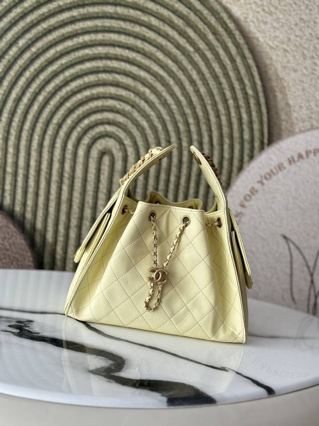 Loro Piana canvas tote bag Lp Loro Piana is a bag without any flaws It is good f