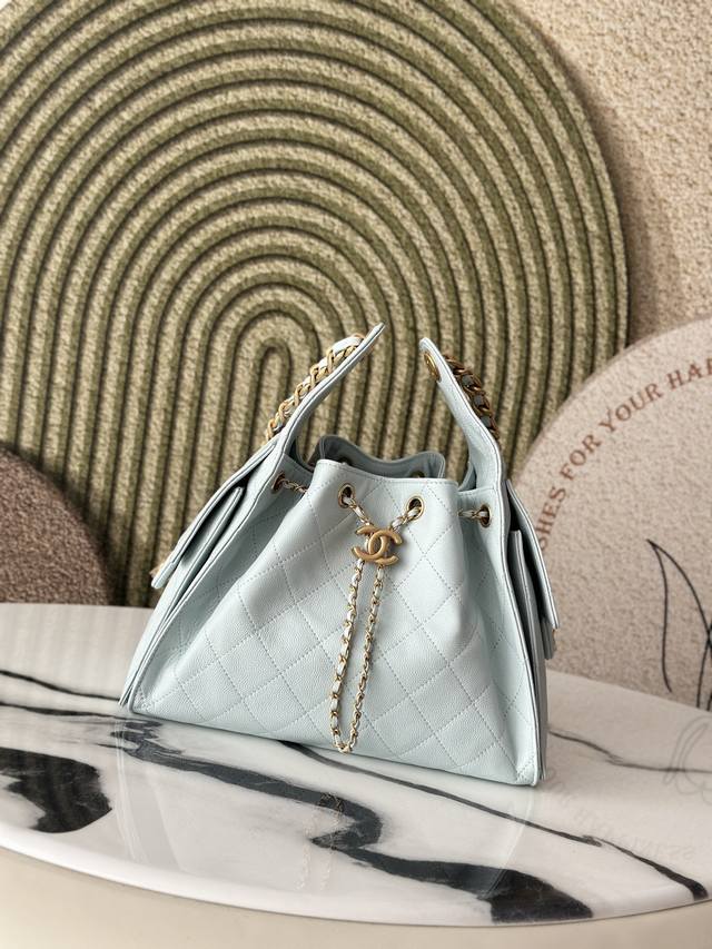 Folding box chip version The clumsy Lv bucket bag is also equipped with a mini s