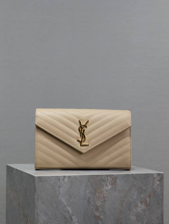 with gift box. Lv All Inbb bucket bag A bag full of atmosphere Can be easily mat