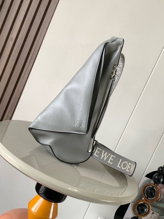 with gift box Coach's new denim Juliet hobo bag. My favorite denim is back. Dark