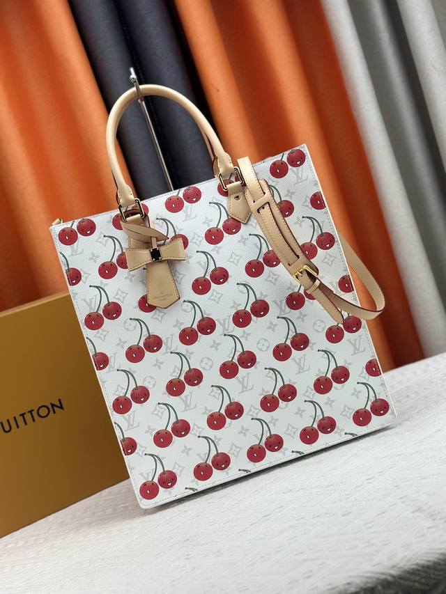 with folding box airplane box Size: 18.11Cm Chanel 25P bowling bag This bowling