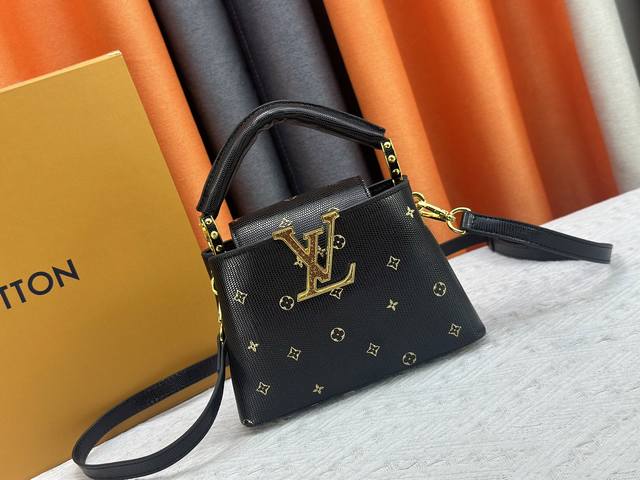 with box Size: 18*22Cm Small Celine bucket bag Celine I have always liked calfsk