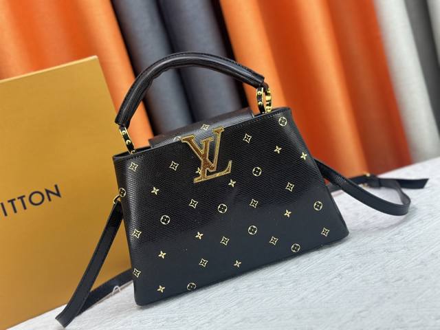 with folding box airplane box Lv baguette bag is so beautiful to wear Double sho