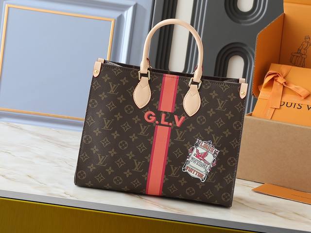 Value Set Lv Speedy20 Pillow Bag Keychain Card Bag Gift Box Size 20*15Cm