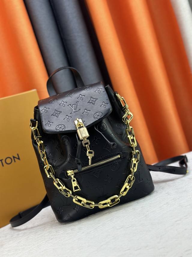Prada beach bag 26Cm without box