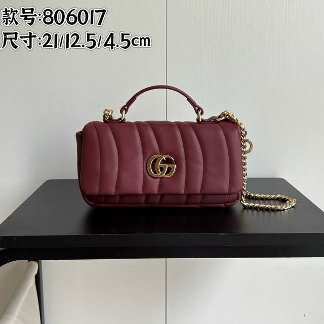 with box with pearl extension chain! Coach's out-of-stock Nolita Mahjong bag Coa