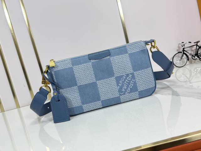 Cowhide version with pendant 2025 new Lv Louis Vuitton Wallet On Chain Ivy under