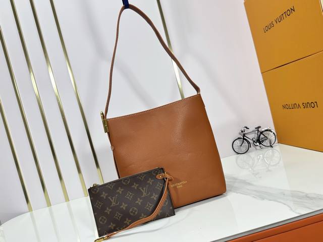 with box Size: 25*12*18 Bur handsome camera bag The first choice for boyfriends
