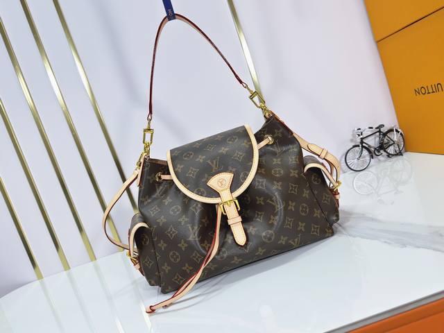 Cowhide with box Size: 26*21Cm Small Chanel 25C Hobo hippie underarm bag Cool bu
