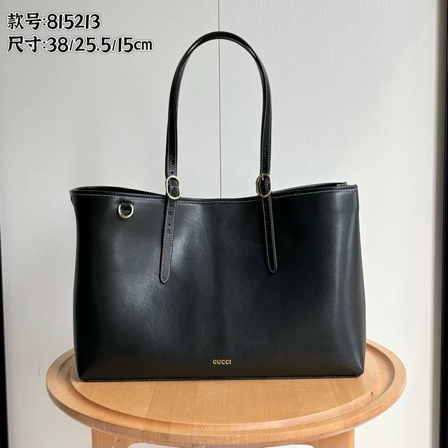 with box Size: 28*20Cm L's new bucket bag Summerbundle The most beautiful and ve