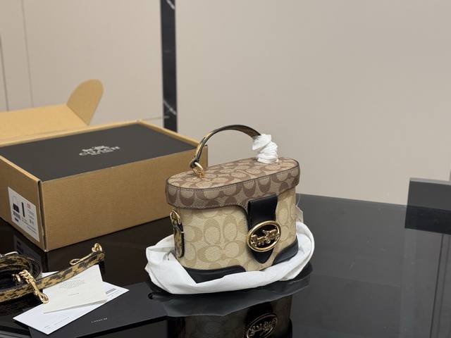 with box, cowhide, Size: 20*12cm Miumiu girl who can be salty or sweet, Miumiu W
