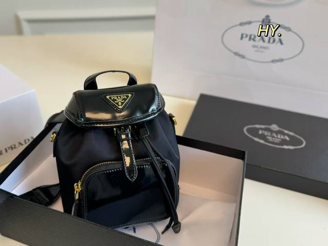 Lv May's new light milk strawberry Speedy 20 is here. The new Speedy that everyo