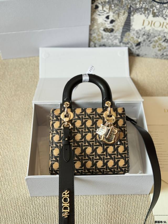 Matching box size 24.10 Burberry Second-hand denim shoulder bag Casual lazy Fren