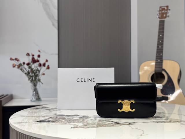 Chip version Lvdiane baguette bag The baguette bag is really good looking and co