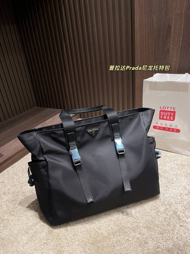 with folding box Chanel denim Cf chain bag Simple and versatile with high appear