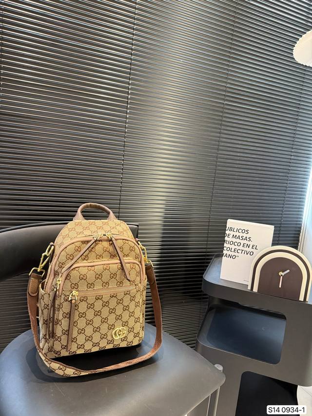 with gift box. Lv Speedy new pillow bag This Retiro handbag is made of the iconi
