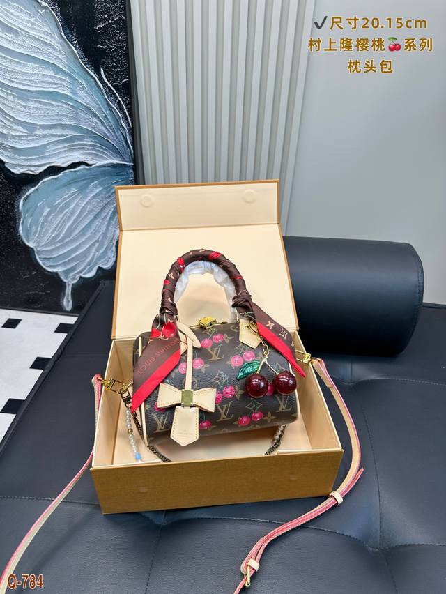 A's three-stripe new children's parent-child sandals Size: 22-35 22-35 sandals,
