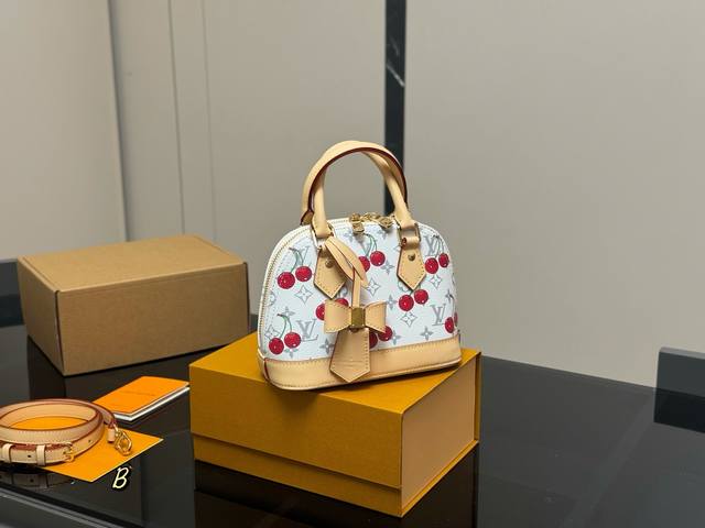 with gift box. Dior Tote Bag Series. Designed by Maria Grazia Chiuri, Creative D