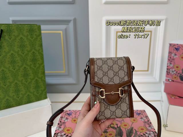 with a chip and a scarf Lv baguette bag is so pretty real shot of the upper body