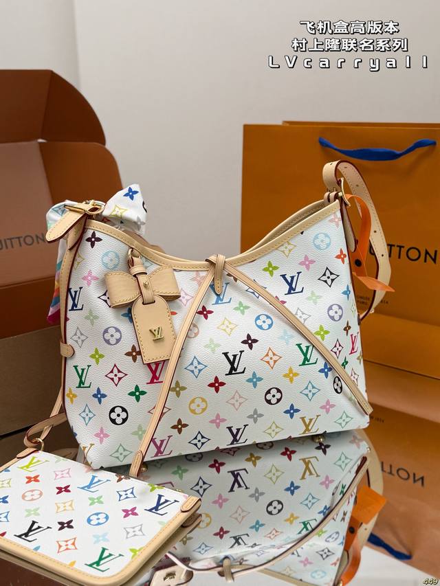 Gucci new briefcase The square design is very suitable for business! Not old-fas