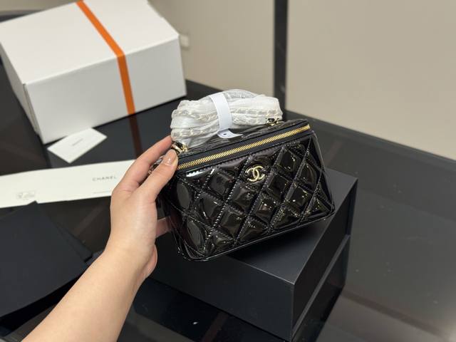 with box Lv value set box one bag price to buy 3 Lv chips bag red envelope walle