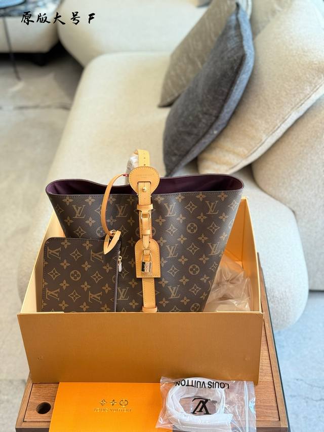 with gift box. Lv All Inbb bucket bag A bag with a full atmosphere Can be easily