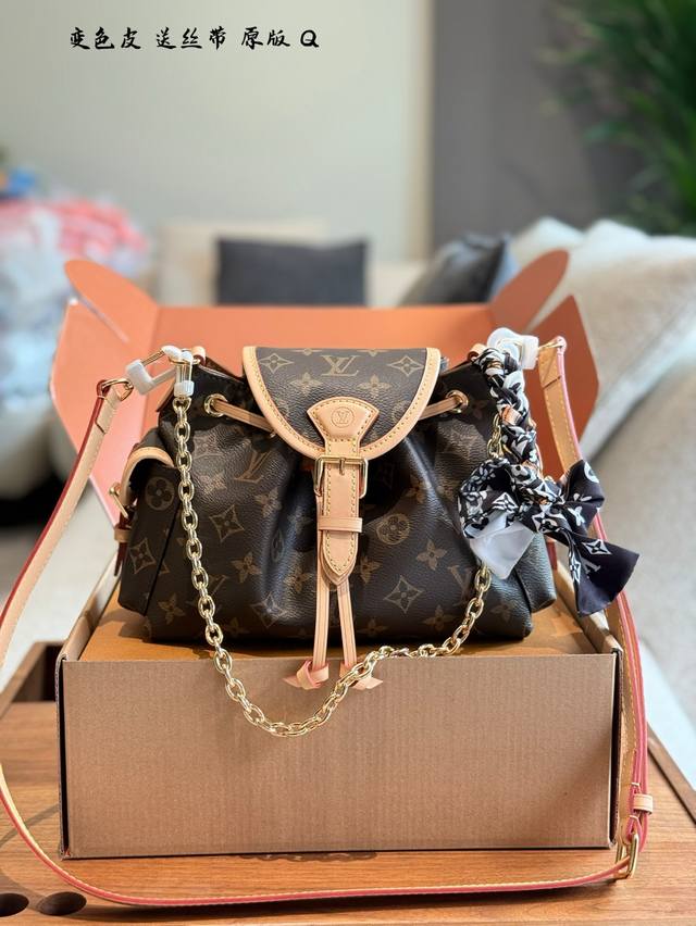 with gift box. Lv Speedy20 pillow bag Speedy series has always been the hottest