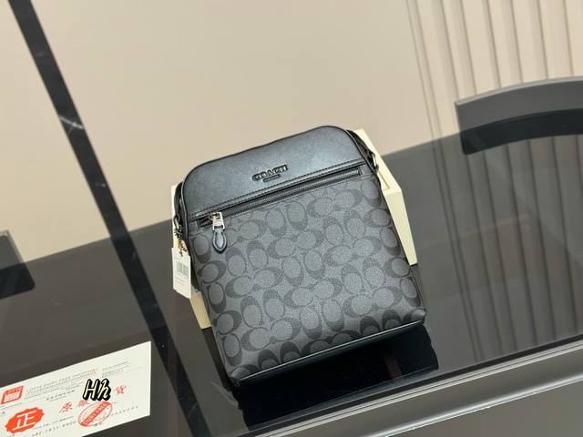 Lv tote bag is fashionable and versatile unique artistic atmosphere high appeara