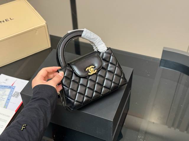 airplane box with mirror Cool Gucciggmarmont bag More advanced and fashionable,