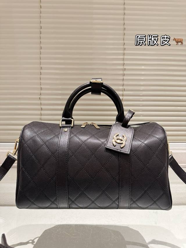 Code 163 Chip Lv vintage bucket bag M42238 is soft Monogram fabric, imported har