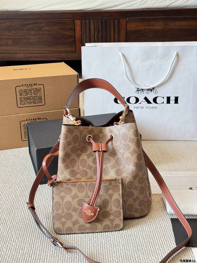 with box Chanel 25S Hobo small size is so stunning This year's 25S series is so