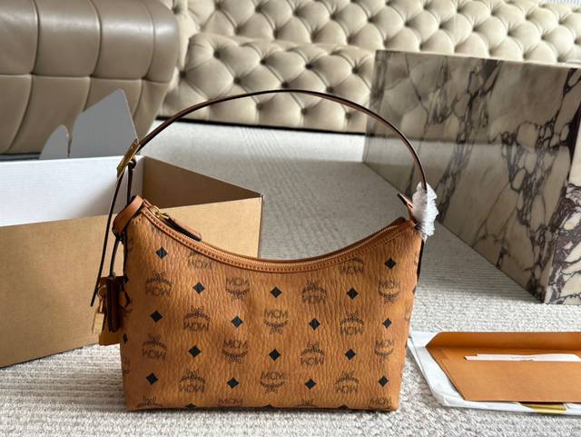 Original order with gift box Coach New Classic Handbag Original quality Unisex F