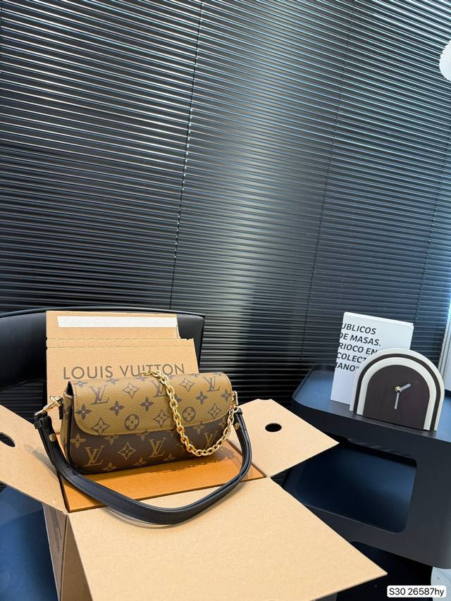 6-color embossed spray-painted folding box with scarf LV tote bag Carryall You w