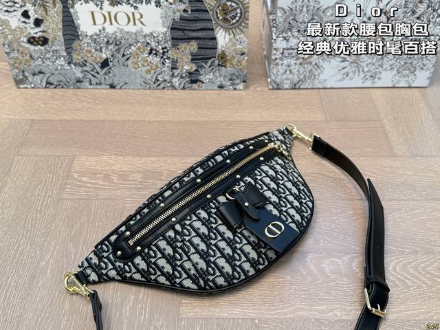 Mini box New size: 19*10Cm L's Diane baguette handbag The baguette bag is really
