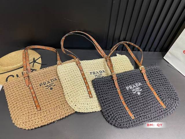 Folding box airplane box Size: 17.15Cm Lvcannes bucket bag with liner Fortune bu