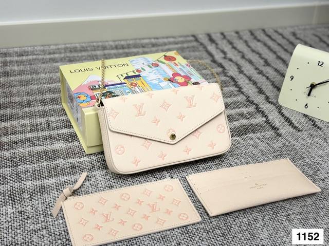 folding box airplane box Size: 17