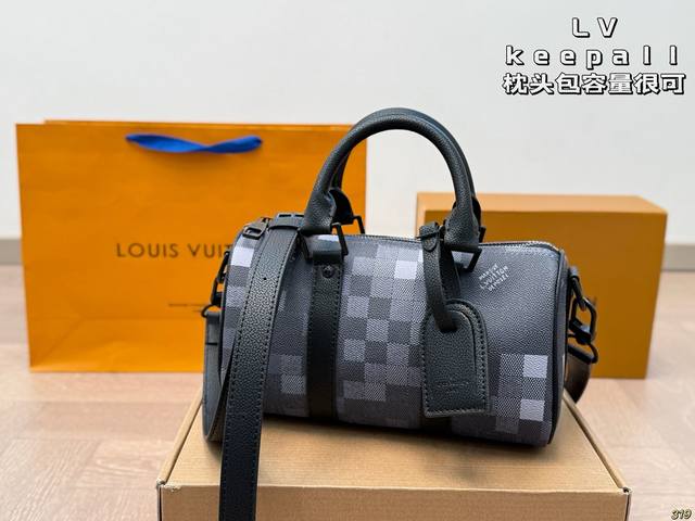 with gift box Ysl envelope bag real shot Today we update the Envelope bag body e