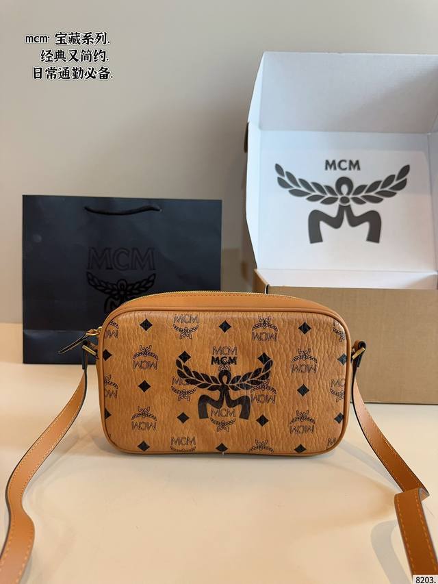 with folding box airplane box Gucci new backpack original fabric feels super nic