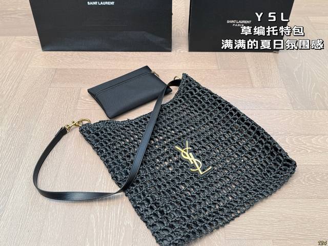 Large size with folding box size 40*27 Small size 34*28 Goya double-sided tote b