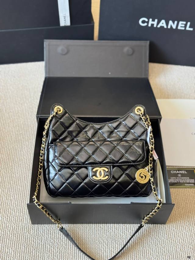 airplane box new strawberry pink LV new handbag light and fashionable suitable f