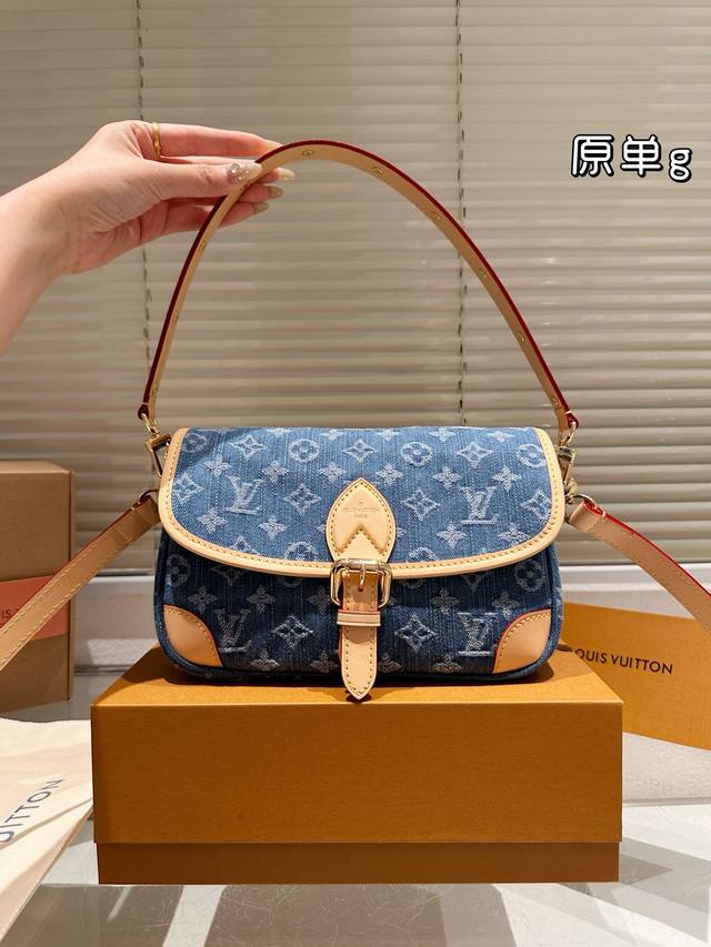 with box Cool Gucci Underarm bag Crescent bag Low-key and textured Unique artist