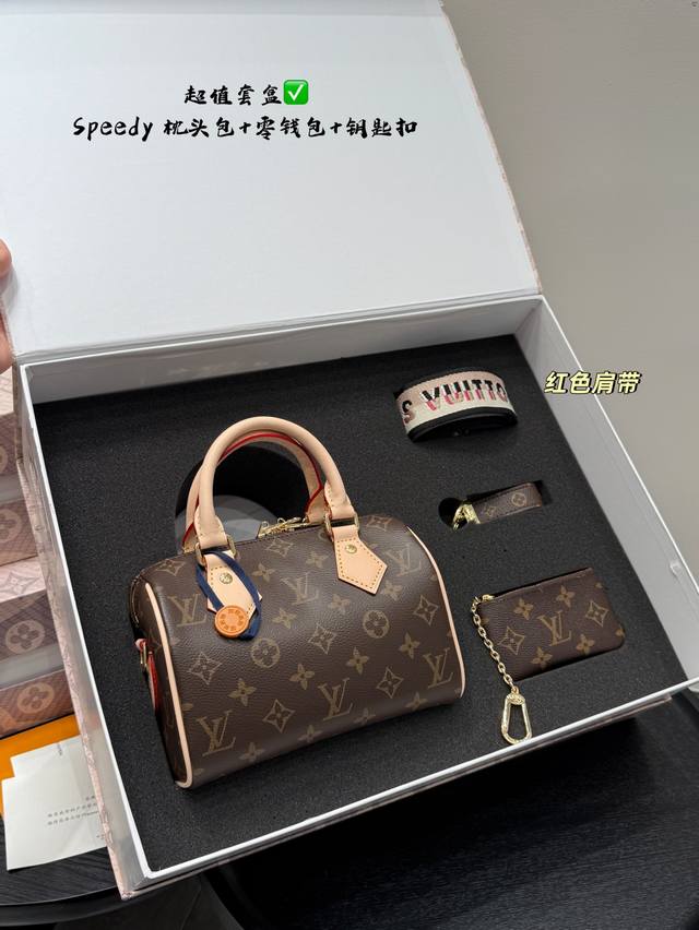 Full gift box Original leather replica! With chip! Size: 22*12Cm First layer cow