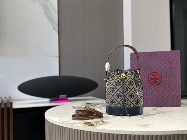 Decorative lock without key Lv Louis Vuitton denim bucket bag D-23 size 17