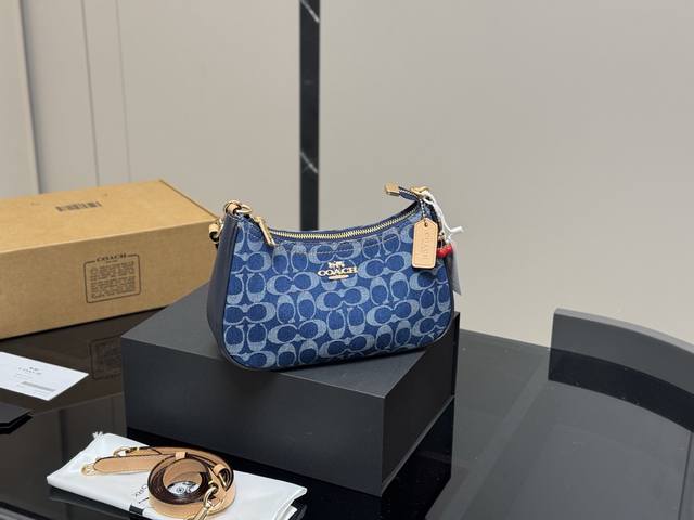 Folding gift box Upgraded version Dior Lady Dior bag with python pattern Python