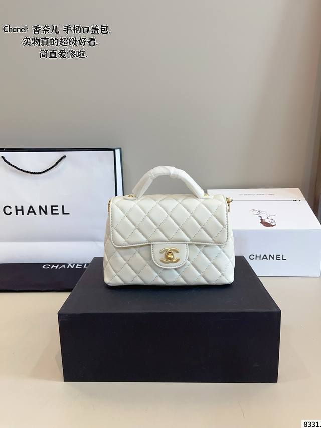Large Miumiu's new show bag has arrived Bowling family. New items are available,