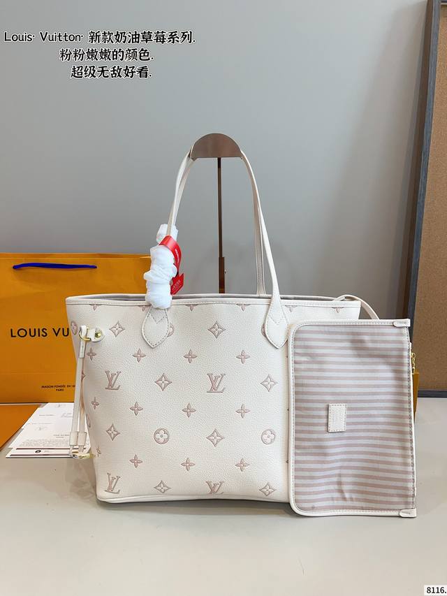 Original quality Louis Vuitton Lv Carryall new commuter bag is good-looking and