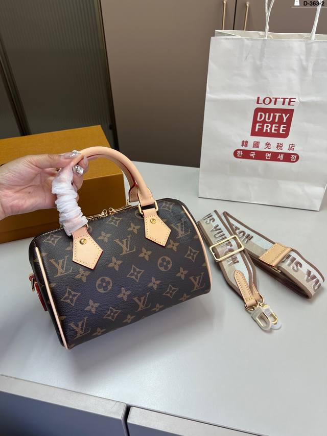Lv #Capucines latest series#Liu Yifei's same style A new realm of luxury, elegan