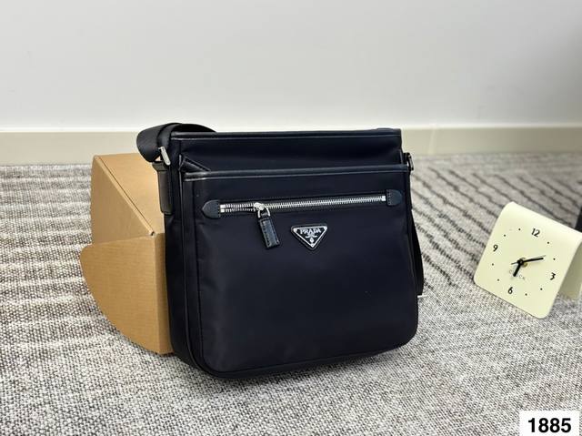 replica version Size: 36*28Cm L backpack ultra-high-definition hardware logo, sp