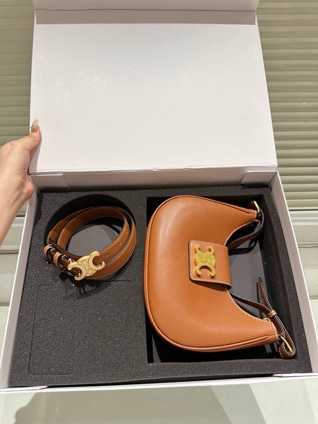 2025 summer latest D-shaped light gold horsebit buckle flip-flop sandals Gucc bi