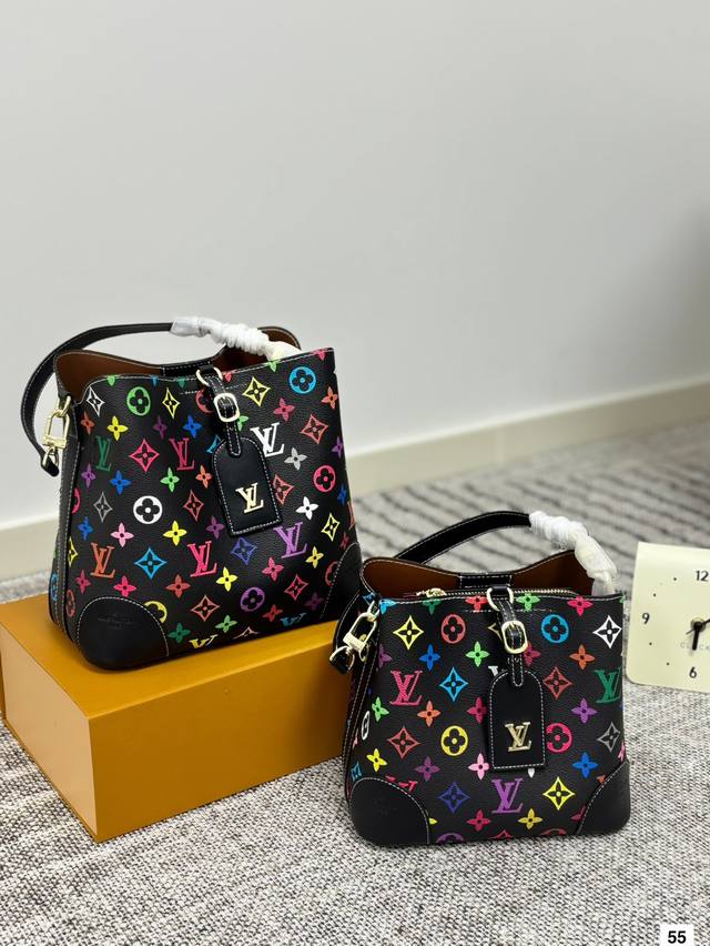 Cha Spring and Summer Velcro Sandals This kind of foam-soled shoes are replaced